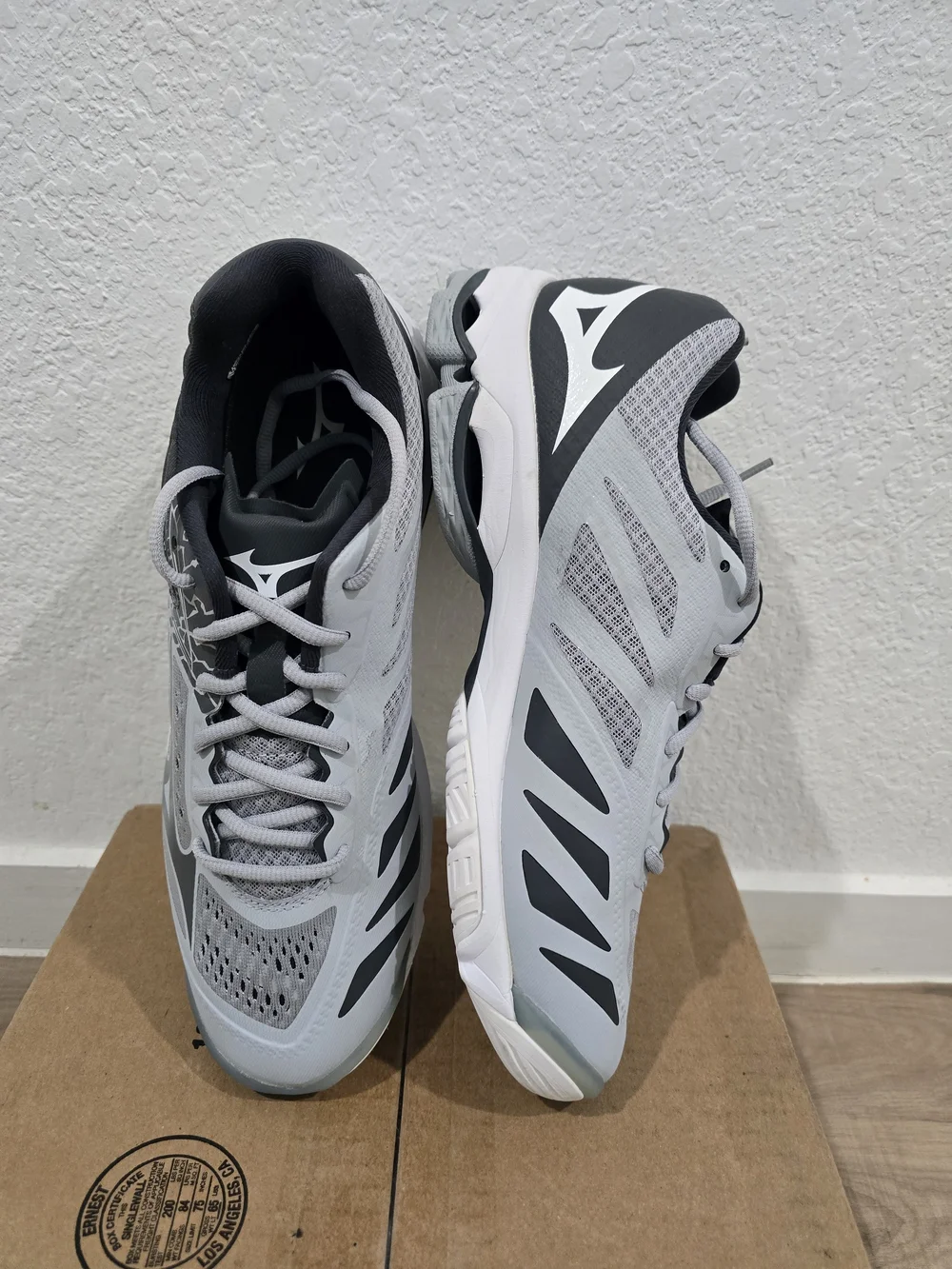 Mizuno Men's Wave Runner Athletic Sneakers in Light Gray and Dark Gray